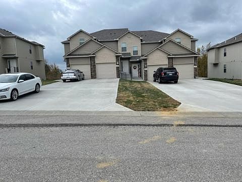 1st image of 10545-51 Clubhouse Dr