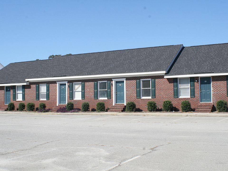 1st image of 230 Lanier Dr #211