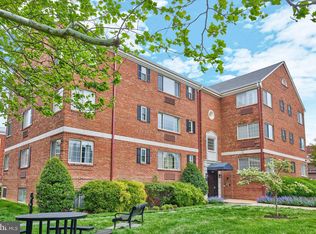 820 B S Washington St #D, Alexandria, VA 22314