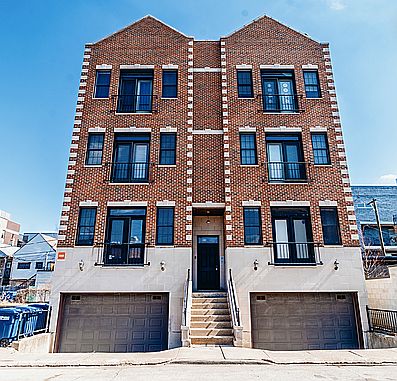 1st image of 509 N Hartland St #3S