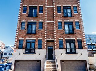 509 N Hartland St #3S, Chicago, IL 60622