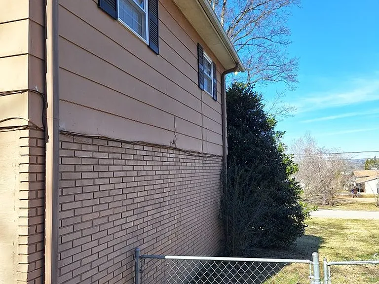 8714 Kingsridge Dr — Photo 47
