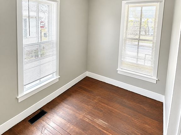 5th image of 3710 N 53rd St