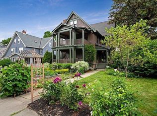 5 Bacon St #2, Winchester, MA 01890