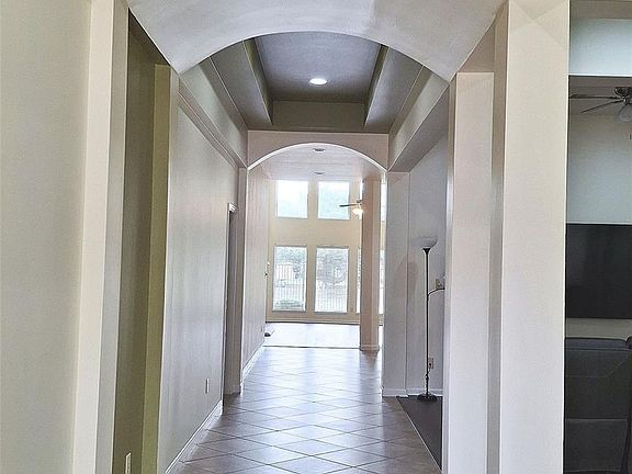5th image of 10615 Cortland Ridge Ln