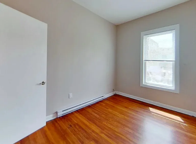 121 George St #2R — Photo 7