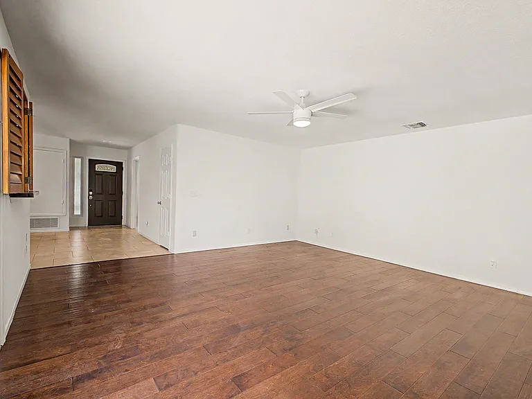 11884 N 112th Way — Photo 7