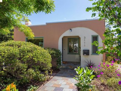 3111 California St, Oakland, CA, 94602