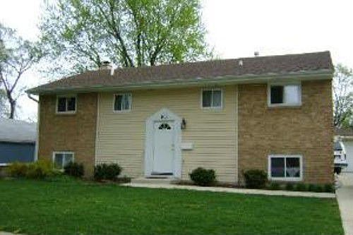 2nd image of 103 Windsor Ln