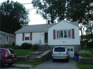 392 Bryant St, Cumberland, RI 02864