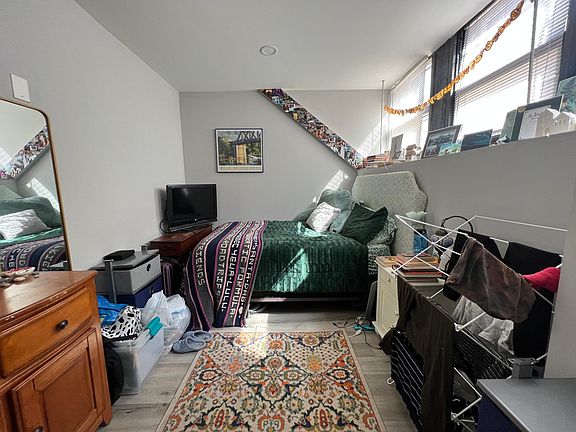 4th image of 1507 S 17th St #104-B