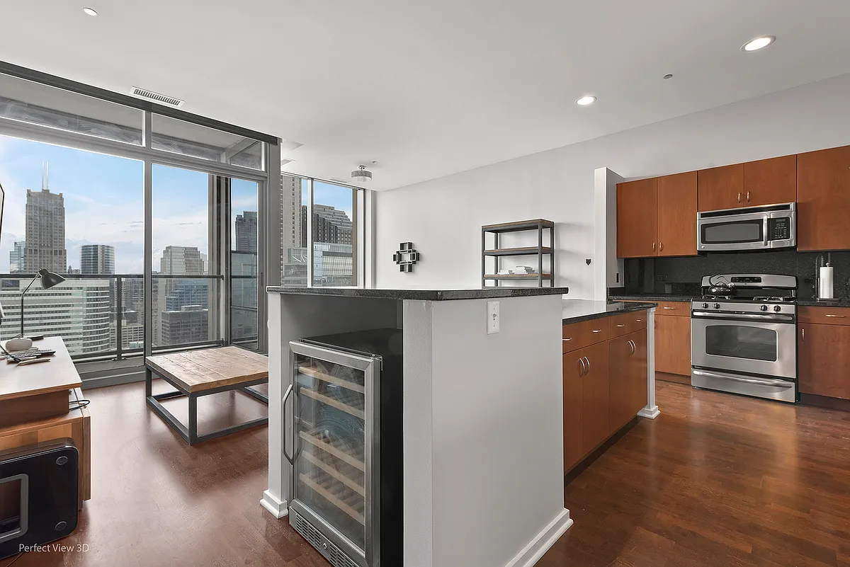 Building Photo - 65 E Monroe St #4418
