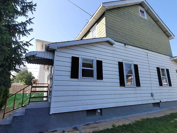 3rd image of 1043 Lyndale Ave