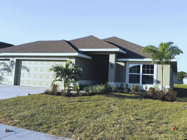 5594 Lugo Street, Fort Pierce, FL 34951