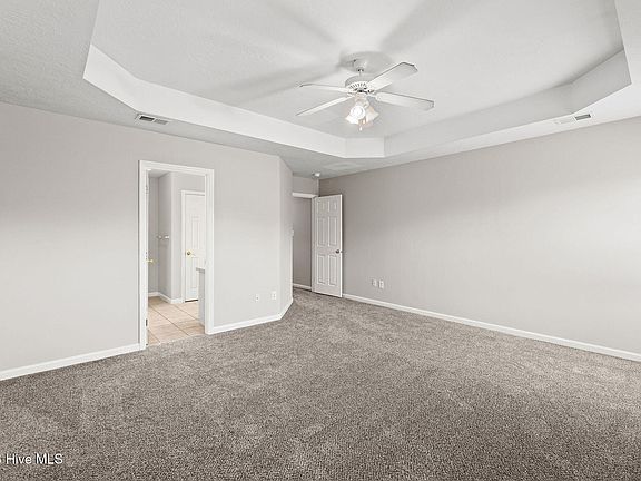 3rd image of 2014 Lake Forest Drive