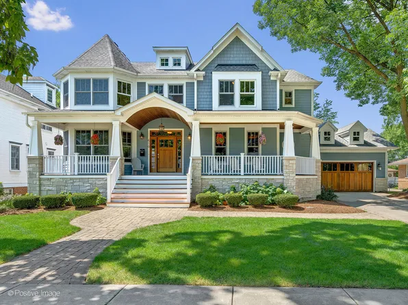 610 S Washington St, Elmhurst, IL 60126