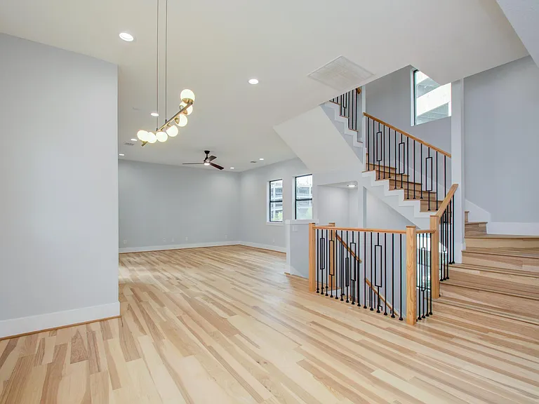 7016B Staffordshire St — Photo 6