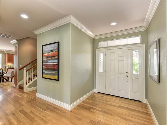 3rd image of 4027 Windsor Point Pl