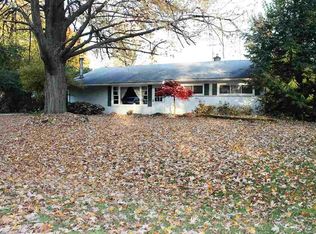 49600 W Valley Cir, Shelby Township, MI 48317