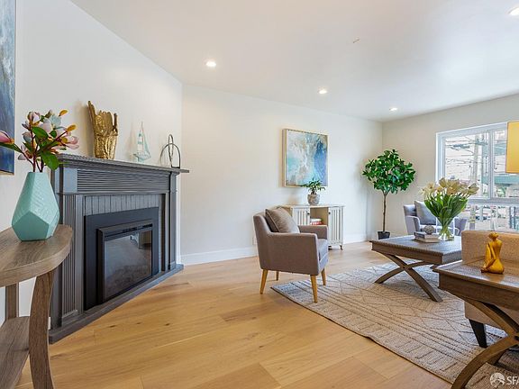 3rd image of 506 Taraval St