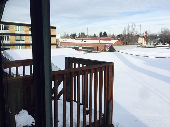 Back balcony