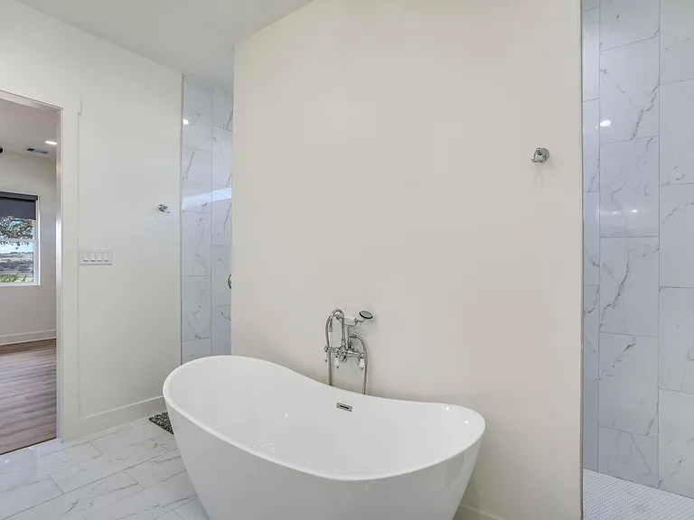 585 N Scenic Hills Ct — Photo 28