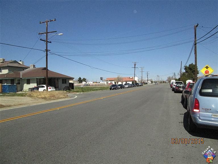 2nd image of 0 15th St E