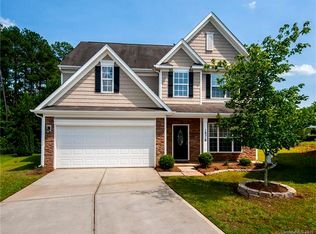 16318 Raptor Ct, Charlotte, NC 28278