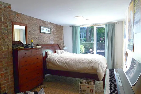 Rented by Corcoran | media 33