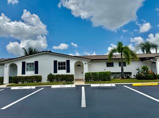 2920 Crosley Dr E APT M, West Palm Beach, FL 33415