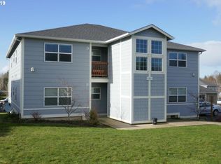 2025 SE Huckleberry Ave, Warrenton, OR 97146