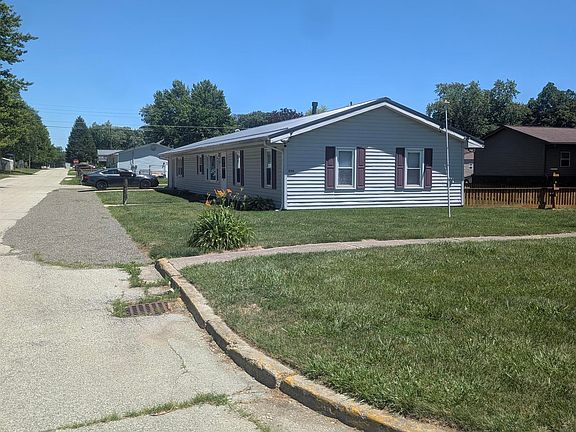 2nd image of 2152 N Waugh St