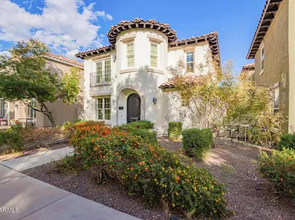 958 S HENRY Lane, Gilbert, AZ 85296