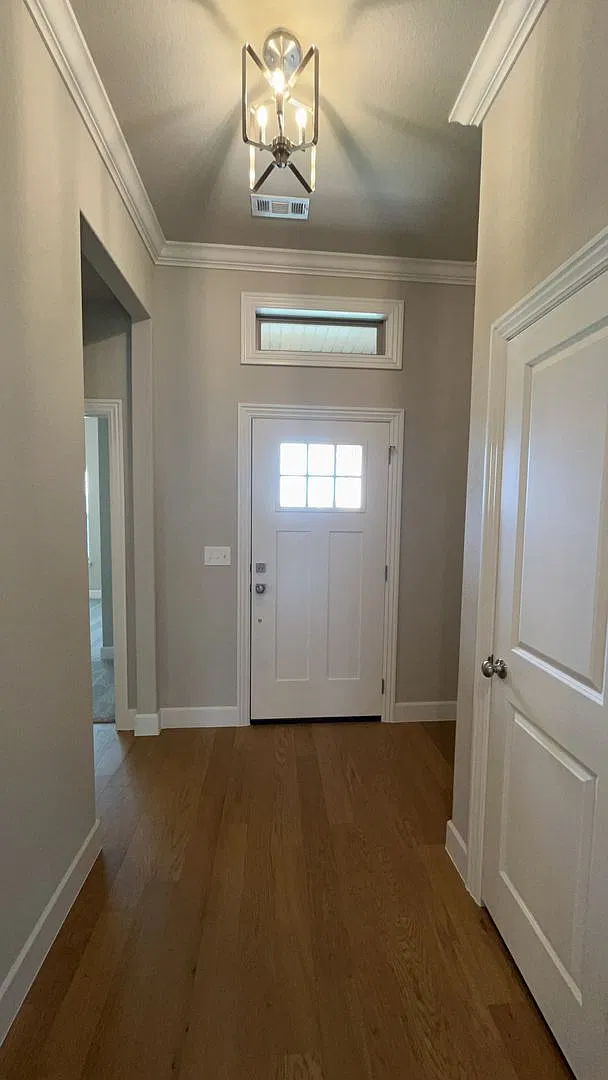 Modern New Build in Pea Ridge — Photo 2