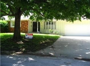 2516 S Hawthorne Ave, Independence, MO 64052