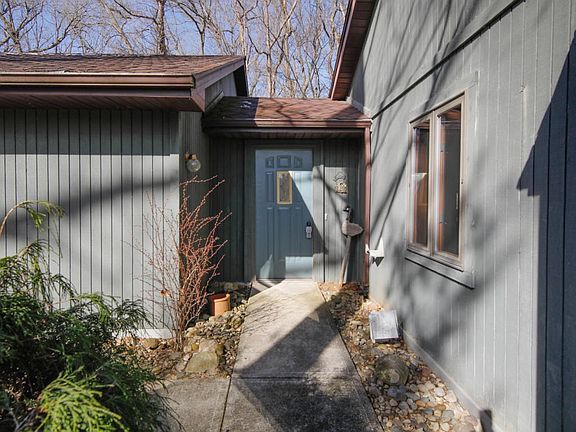 9394 M Ave-103