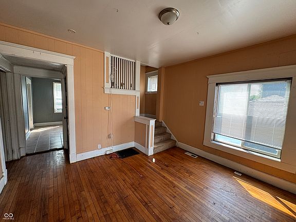3rd image of 515 Terrace Ave