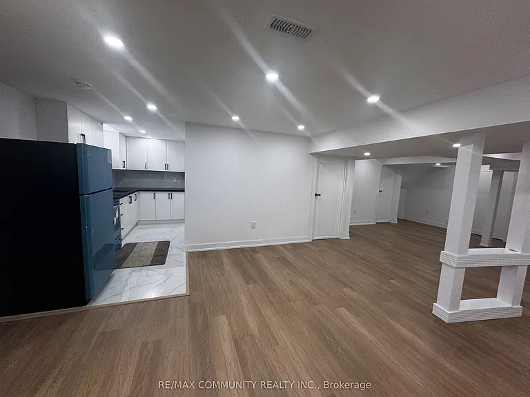 43 Terry Cres #BASEMENT — Photo 5