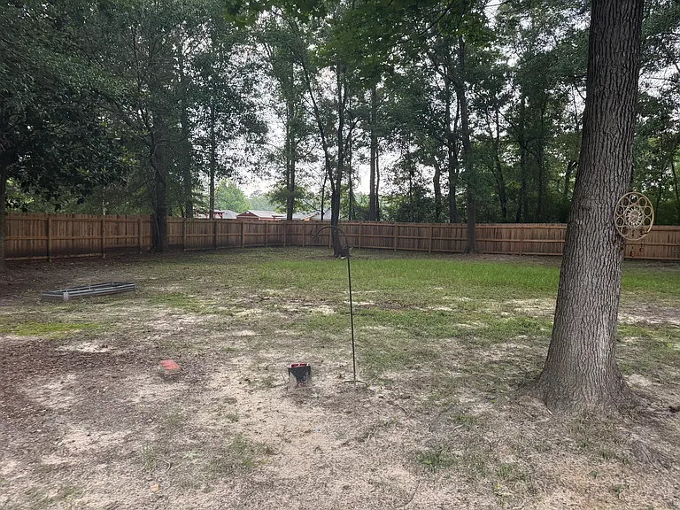 1050 Gage Dr — Photo 40