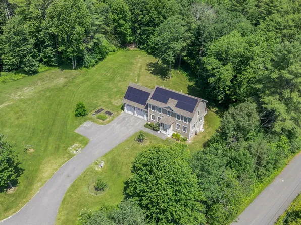 21 Hunters Way, North Yarmouth, ME 04097