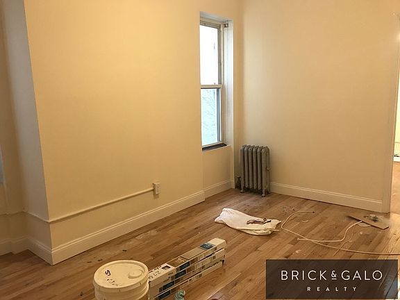 2nd image of 1508 Bedford Ave APT 7