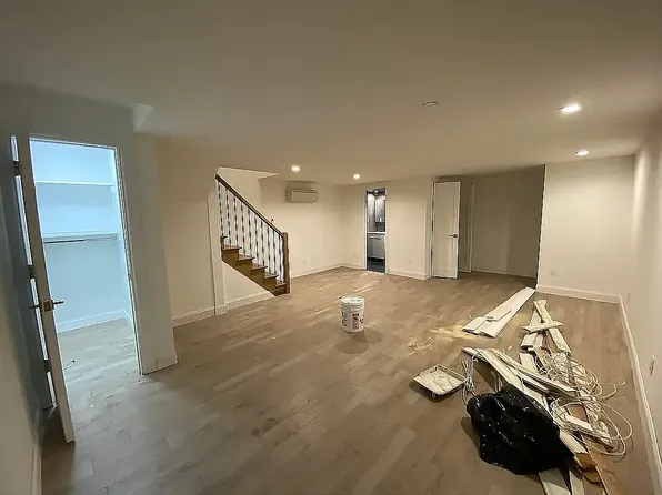 221 Clarkson Avenue image 3 of 12