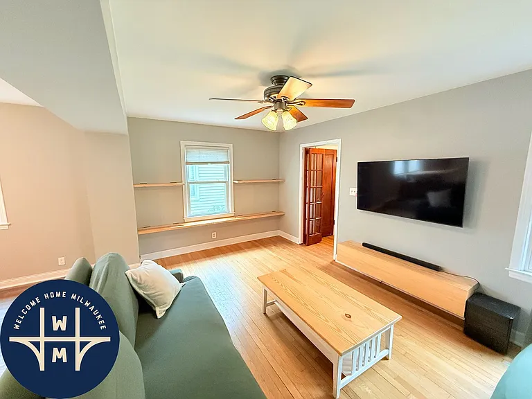 3126 S Burrell St — Photo 3