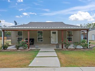 7766 Grassbur Rd, Bryan, TX 77808