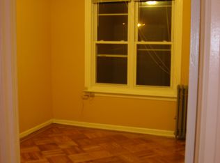 9324 239th St APT 2R, Bellerose, NY 11426