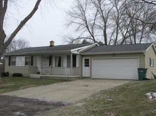 4331 Alpine St, Dorr, MI 49323