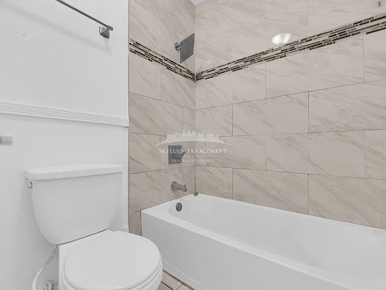 1308 N 22nd St #1 — Photo 16