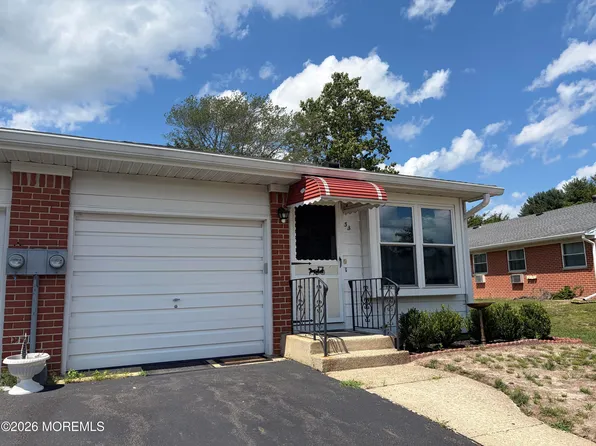 3 B Ironside Drive, Whiting, NJ 08759