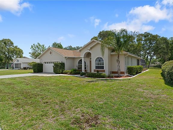 3rd image of 3200 Saint Ives Blvd