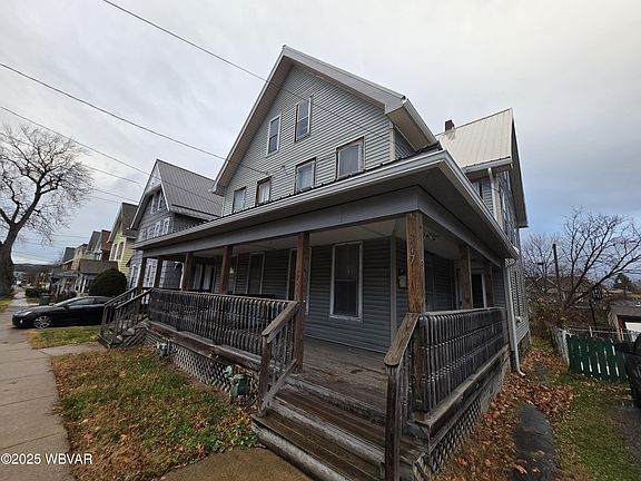 3rd image of 345-347 Hastings St S